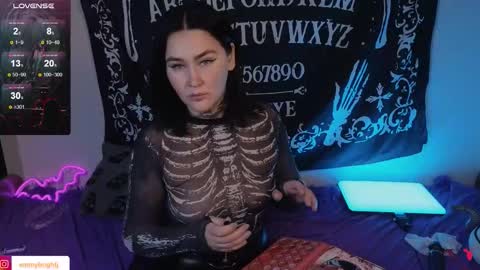 Emmy Bright     50  online show from 10-02-25, 01:34