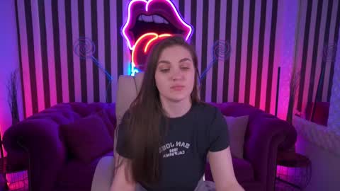 E M M Y online show from 04-23-26, 06:03