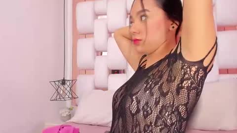 emmy online show from 10-20-25, 07:03