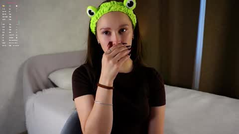 Emmy online show from 10-20-25, 01:06