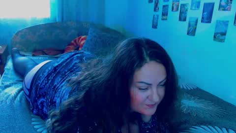 Emmy online show from 10-31-25, 09:43