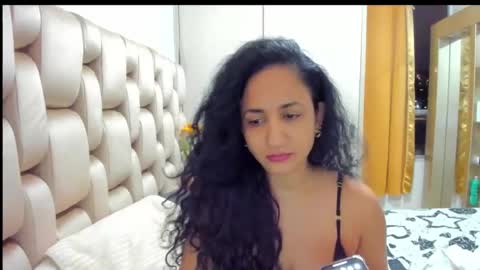 emperatriztapia online show from 02-10-25, 01:46