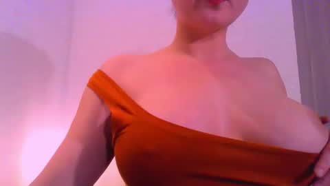 M online show from 04-11-26, 09:41