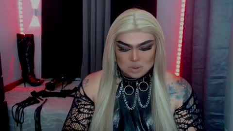 Mistress Michelle online show from 05-10-26, 12:38