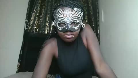 Snapshot of empressvee24 chatting on 04-04-26, 10:35 vee online show from 04-04-26, 10:35