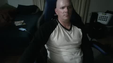 Matt online show from 10-28-25, 03:32