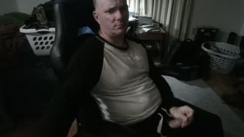 Matt online show from 11-10-25, 04:44