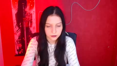 Snapshot of emxma chatting on 11-15-25, 12:45 Emma online show from 11-15-25, 12:45