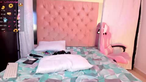 Emy New profile my other account was suspended follow me online show from 02-09-25, 05:50