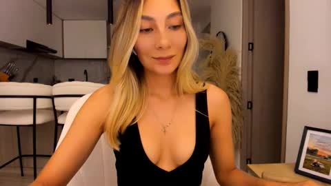 emyconneer online show from 01-21-25, 11:55