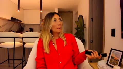 emyconneer online show from 02-27-25, 03:14