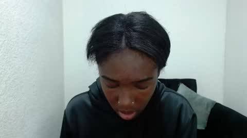 emyfuckhard online show from 10-06-25, 12:46