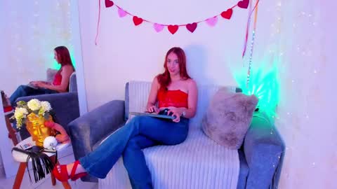 EMYLY  online show from 02-12-25, 10:48