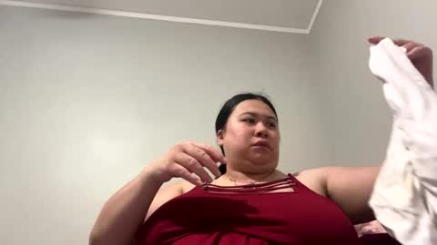 Ela online show from 10-18-25, 01:08