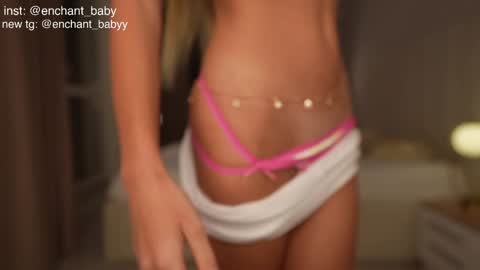 My name is Eva online show from 09-21-25, 07:15