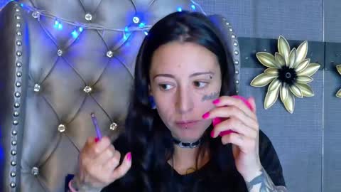 EnchantressQueen online show from 01-10-26, 03:36