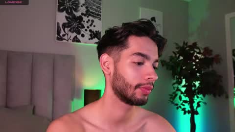 Snapshot of endy_rush chatting on 03-09-25, 12:42 Endy online show from 03-09-25, 12:42