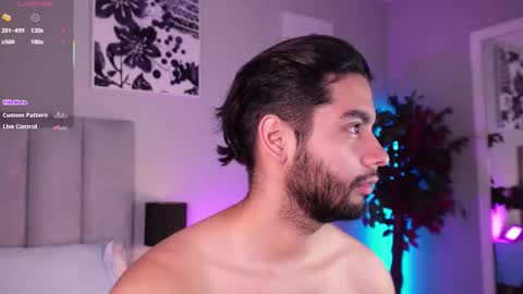 Snapshot of endy_rush chatting on 12-15-25, 12:42 Endy online show from 12-15-25, 12:42