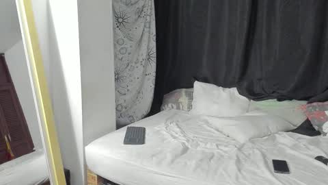 Snapshot of energio_19 chatting on 02-09-26, 01:31 Gio online show from 02-09-26, 01:31