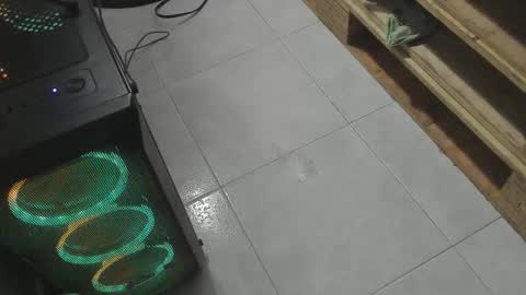 Snapshot of energio_19 chatting on 02-19-26, 01:34 Gio online show from 02-19-26, 01:34