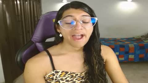 Engiel phoenix instagram engiel 13 online show from 11-23-25, 09:36