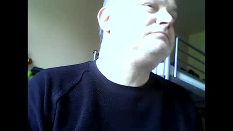englishguysurrey online show from 05-06-26, 09:14