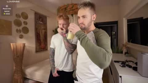 Johnny online show from 10-07-25, 05:21