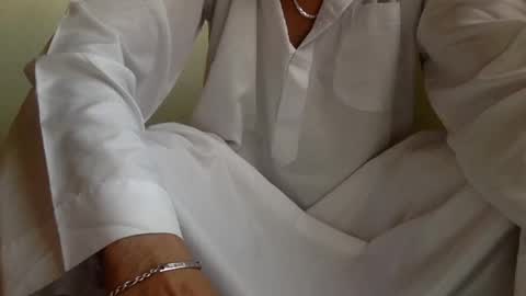 Snapshot of enjooythenut chatting on 01-23-25, 02:28 Batman online show from 01-23-25, 02:28