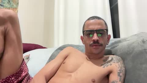 Snapshot of enjoythetrip chatting on 11-28-25, 07:00 Luke online show from 11-28-25, 07:00