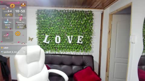 Enma clark online show from 02-05-25, 01:47