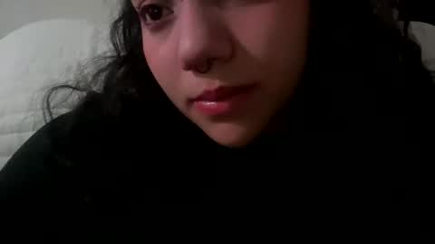 Snapshot of enmaverhoeven chatting on 10-13-25, 03:39 EmmaVerhoeven online show from 10-13-25, 03:39