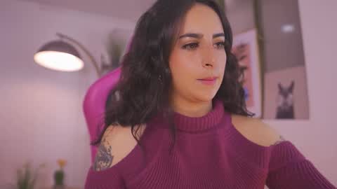 enola holmes1 online show from 11-14-25, 12:15