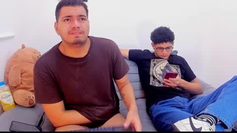 enrique online show from 02-15-25, 01:05