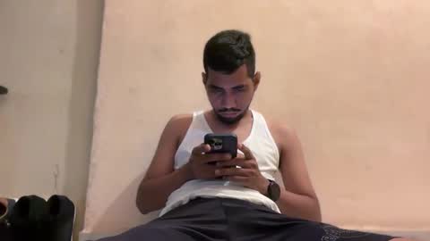 Enriquegc197 online show from 12-21-24, 08:32