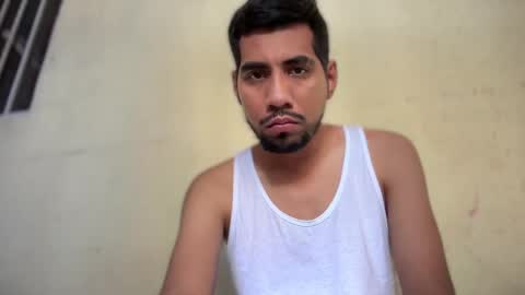 Enriquegc197 online show from 02-08-25, 09:36