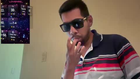 Enriquegc197 online show from 10-07-25, 07:11