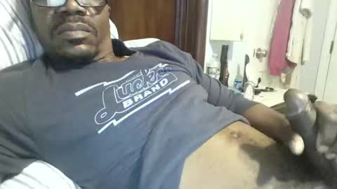 Snapshot of envyme2017 chatting on 12-23-24, 06:22 Envyme2017 online show from 12-23-24, 06:22