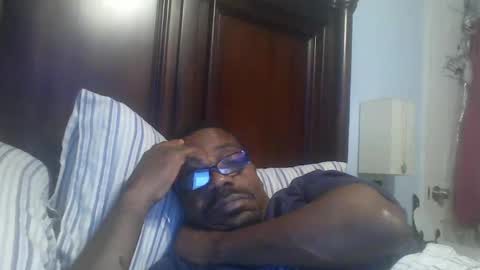 Snapshot of envyme2017 chatting on 12-27-24, 04:04 Envyme2017 online show from 12-27-24, 04:04