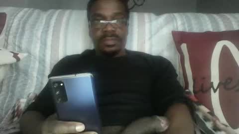 Snapshot of envyme2017 chatting on 02-09-25, 09:28 Envyme2017 online show from 02-09-25, 09:28