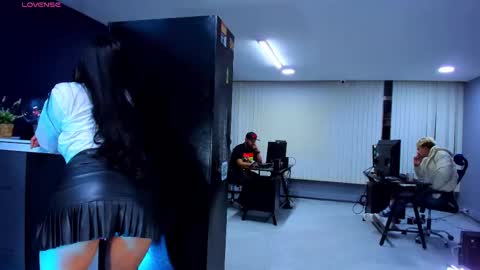 Enyel online show from 01-31-25, 11:35