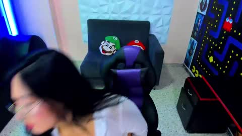 Enyel online show from 02-01-25, 08:58