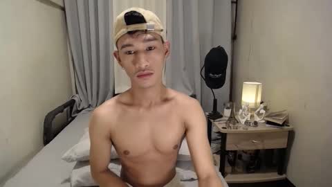 Snapshot of enzinoxx2024 chatting on 02-02-26, 07:34 enzo online show from 02-02-26, 07:34