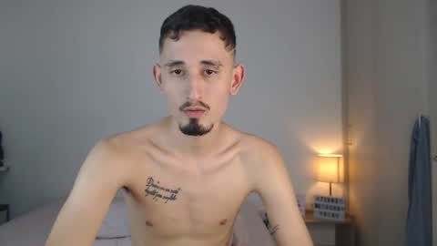 Snapshot of enzo_1408 chatting on 01-25-25, 03:30 enzo 1408 online show from 01-25-25, 03:30