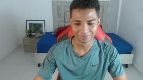 Enzo online show from 12-22-25, 12:24