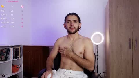 Snapshot of enzo_moretii chatting on 11-02-25, 06:49 enzo_moretii online show from 11-02-25, 06:49