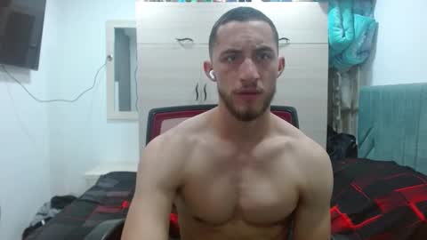 Snapshot of enzo_savage chatting on 09-16-25, 05:58 enzo_savage online show from 09-16-25, 05:58