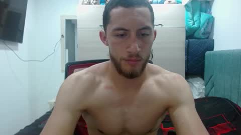 Snapshot of enzo_savage chatting on 10-01-25, 06:03 enzo_savage online show from 10-01-25, 06:03