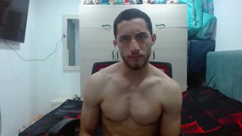 Snapshot of enzo_savage chatting on 10-10-25, 06:18 enzo_savage online show from 10-10-25, 06:18