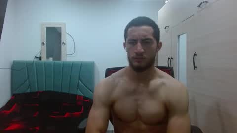 Snapshot of enzo_savage chatting on 10-24-25, 06:15 enzo_savage online show from 10-24-25, 06:15