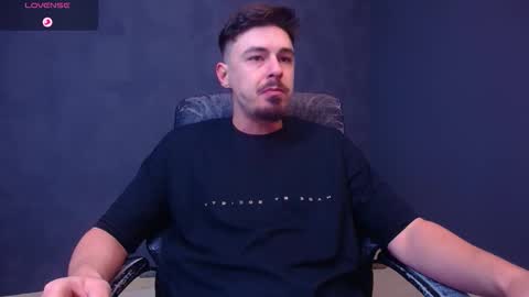 EnzoRace online show from 11-25-25, 06:02